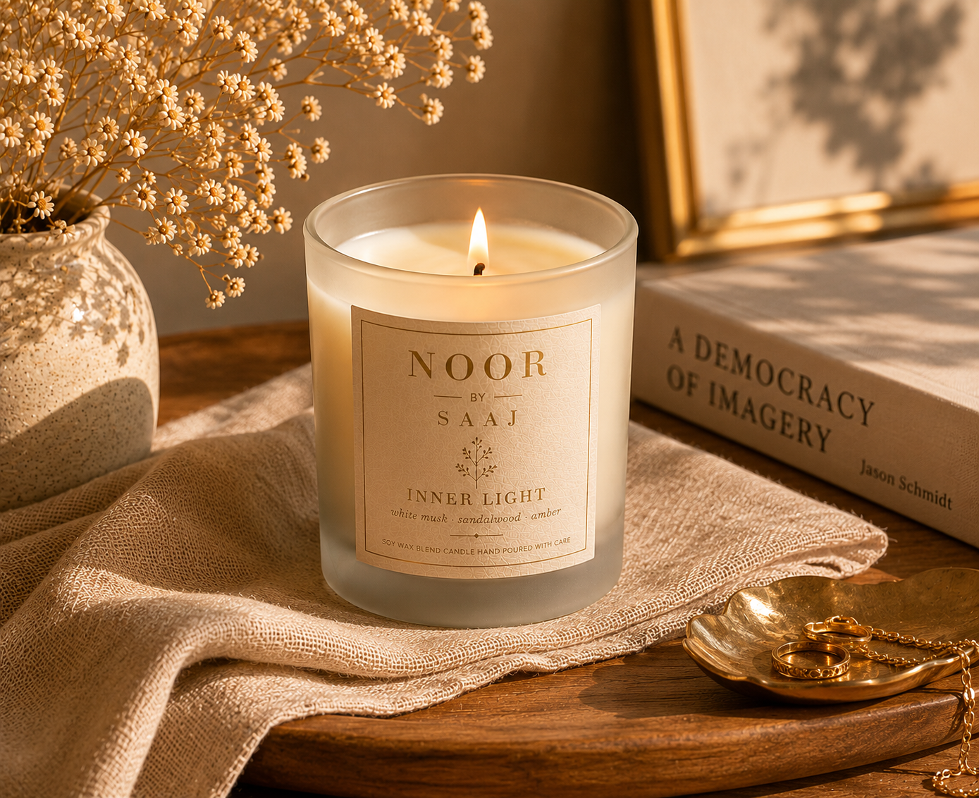 Noor Candle - A quiet glow for slower evenings